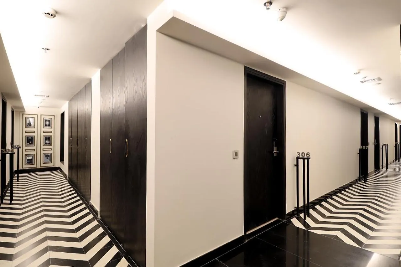 Air By Ahuja Residences Gurgaon 4*,  Indien